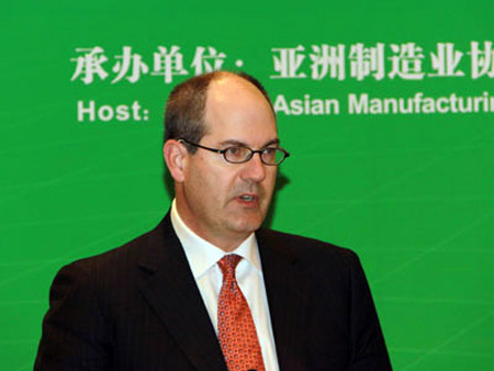 国际纸业亚太区总裁Paul Brown演讲